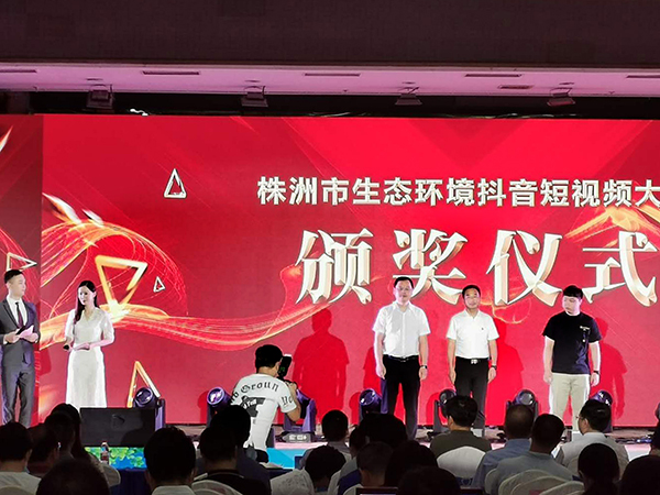 湖南世瑞環(huán)?？萍加邢薰?株洲治理餐飲油煙污染,廚房清理