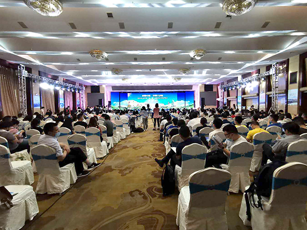 湖南世瑞環(huán)?？萍加邢薰?株洲治理餐飲油煙污染,廚房清理