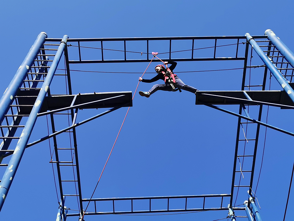湖南世瑞環(huán)?？萍加邢薰?株洲治理餐飲油煙污染,廚房清理
